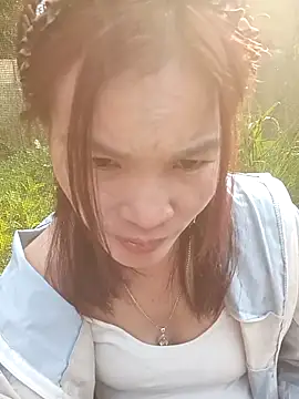 nangmo's cam snapshot