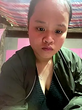 Thanhhuyen001's cam snapshot