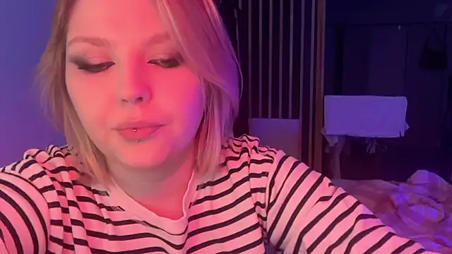 OpheliaRitz's cam snapshot