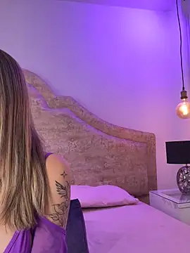 Victoria_Adams14's cam snapshot