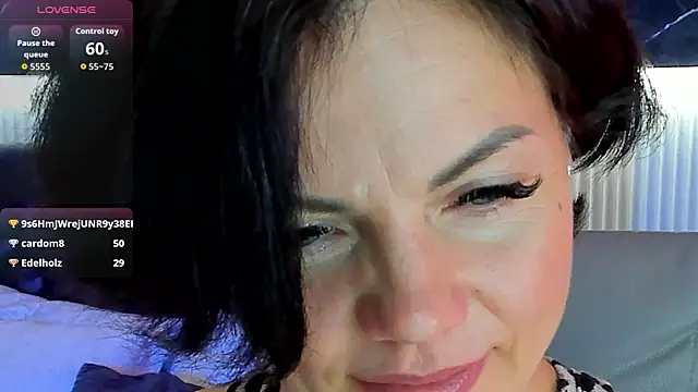 Wow_Maya's cam snapshot