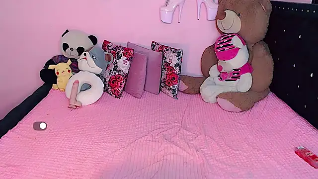 Ciinamonloren live sex cam