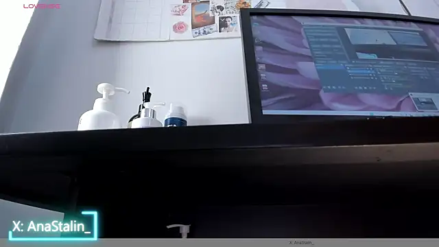 AnaStalin_'s cam snapshot