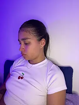 Iam_samanthaaa's cam snapshot