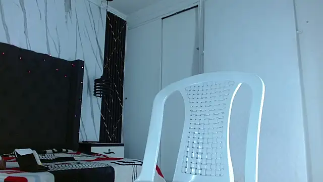 aston_xvera live sex cam