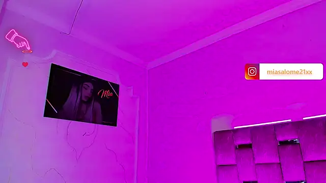 Mia_Castro_xx live sex cam