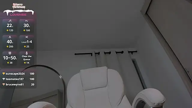 seductivelvet's cam snapshot