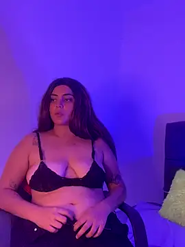 CHLOE_EF's cam snapshot