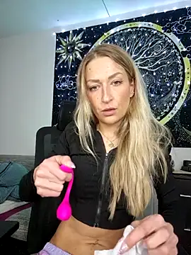 -Jeany-'s cam snapshot