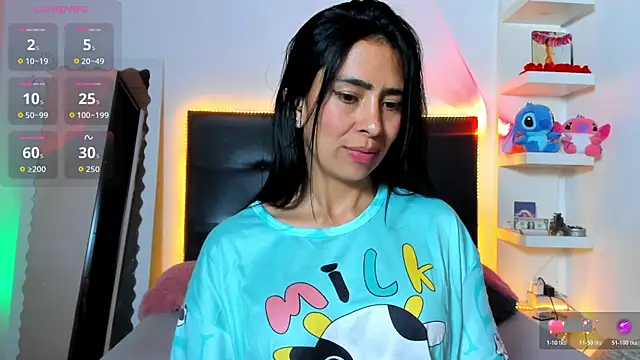 angela_black_hair's cam snapshot