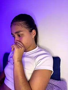 Iam_samanthaaa's cam snapshot