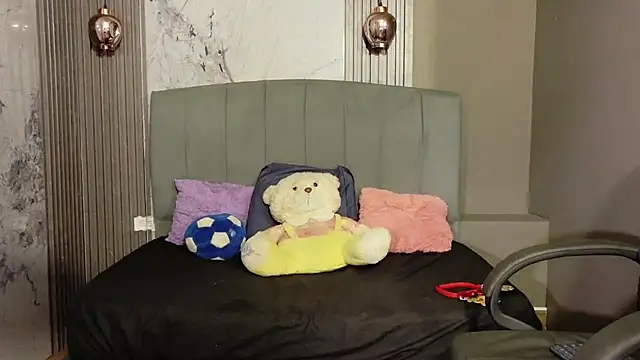 Cloe16_'s cam snapshot