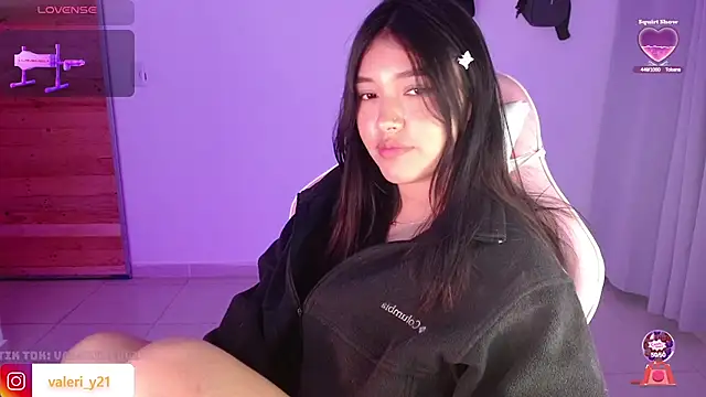 Moonbell_bell's cam snapshot