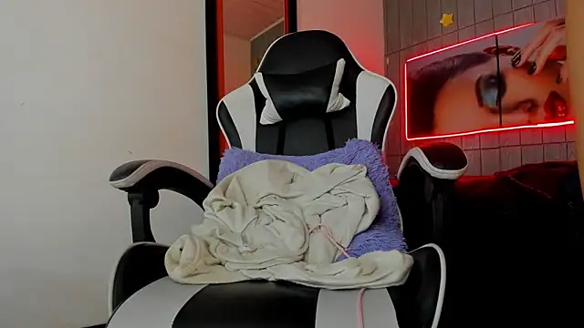 dolly_boob's cam snapshot