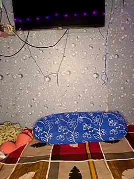 Sweet-Maddlina's cam snapshot