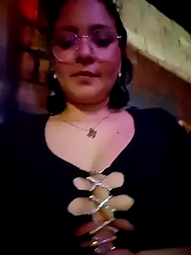 Lily-o's cam snapshot