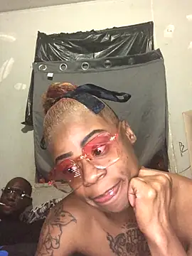 Tishrella6's cam snapshot