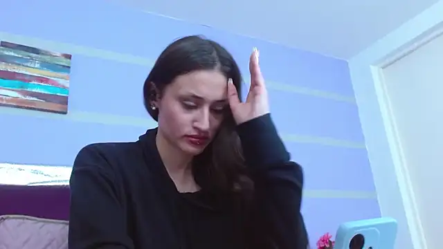 Emily_Swiftt's cam snapshot