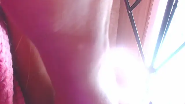 amandacanelacm's cam snapshot