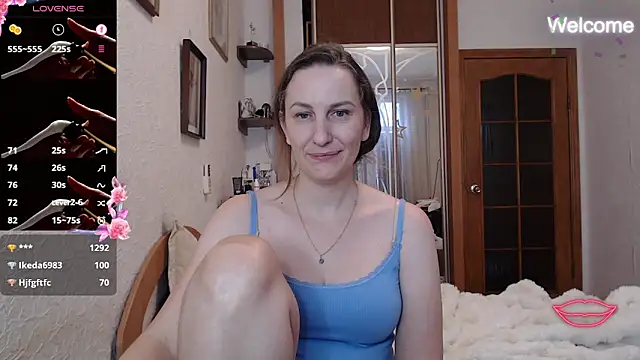 Yevgeshka-Milashka's cam snapshot