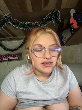 Sophia_Weest99's cam snapshot