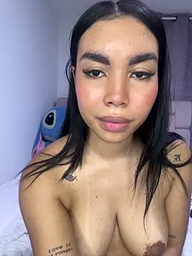 karolaalcendra's cam snapshot