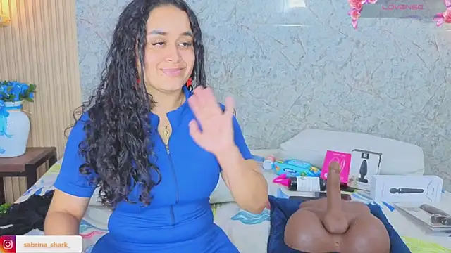 sabrina_shark_'s cam snapshot