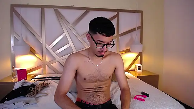 Jaxon_Carter's cam snapshot