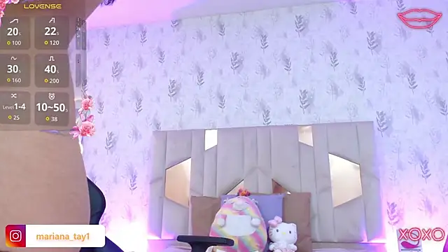 MARIANA_TAY1's cam snapshot