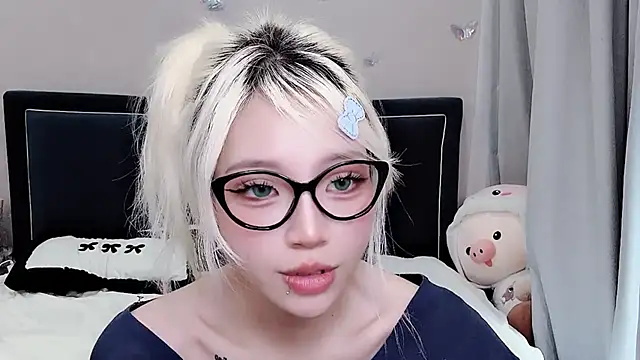 _Gwendolyn_'s cam snapshot