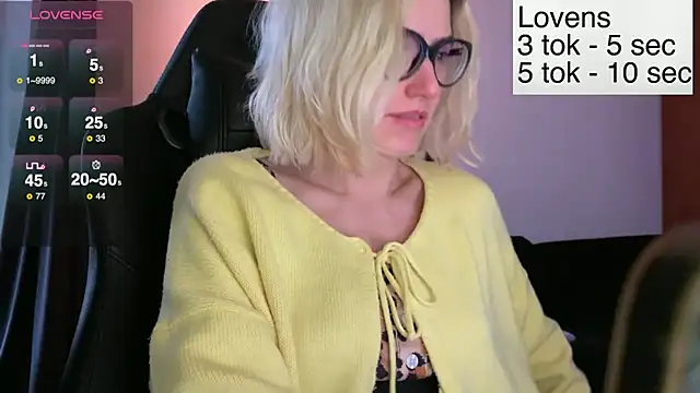 Sexy_Sweets's cam snapshot