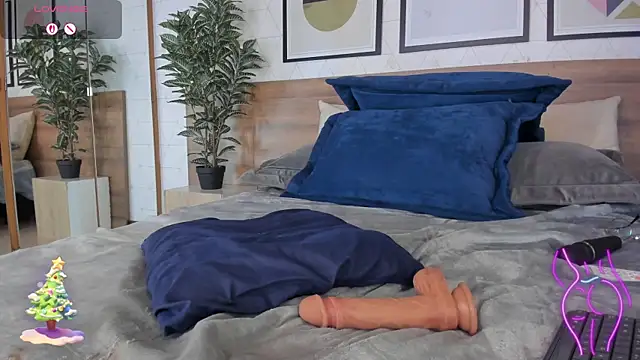 MiaKay1's cam snapshot