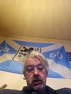 Fonse1860 live sex cam