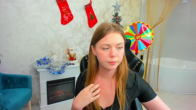 Strawberrye's cam snapshot