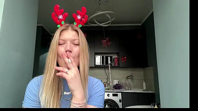 Sora_Wayde's cam snapshot