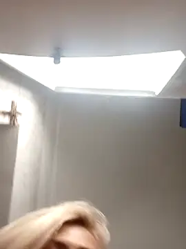 milfevapeccato's cam snapshot