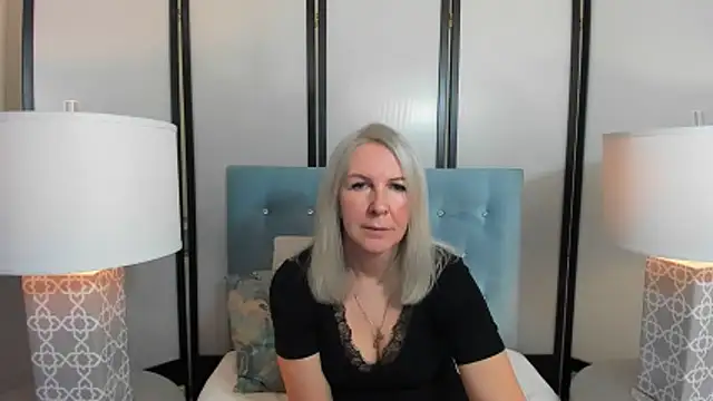 EricaTop's cam snapshot