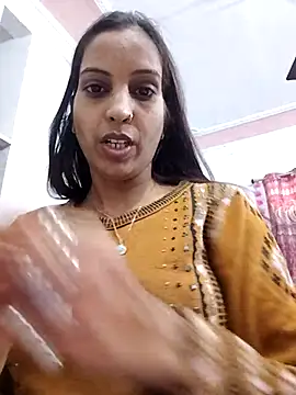 Hotty-Nidhi's cam snapshot