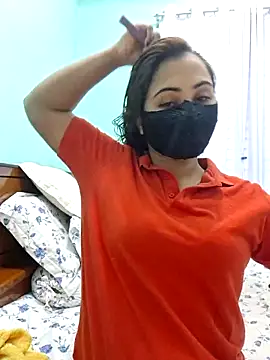 Bristy- live sex cam