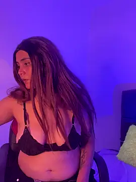 CHLOE_EF's cam snapshot