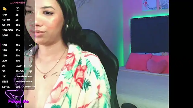 SallyWhitee's cam snapshot