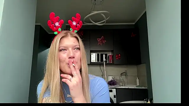 Sora_Wayde's cam snapshot