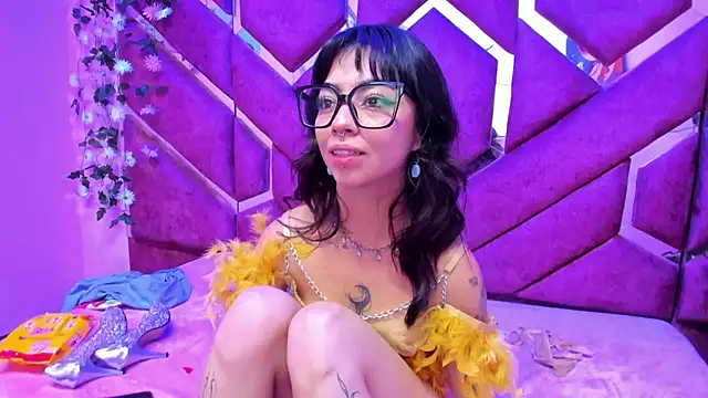 _Ivy_Luna's cam snapshot