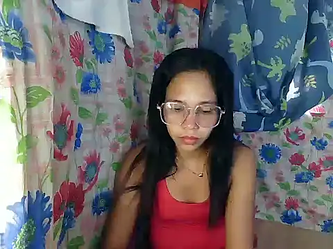 PinaySkinnyGirl's cam snapshot