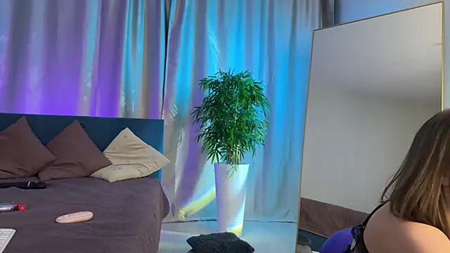 -Solar-Jane-'s cam snapshot