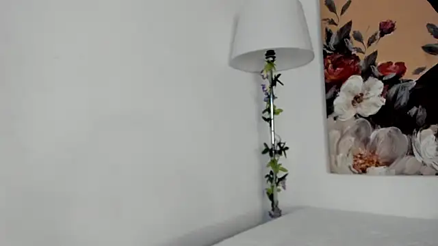 Dhalila_'s cam snapshot