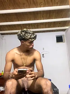 meliodas_23cm live sex cam