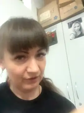 Butterfly8385 live sex cam