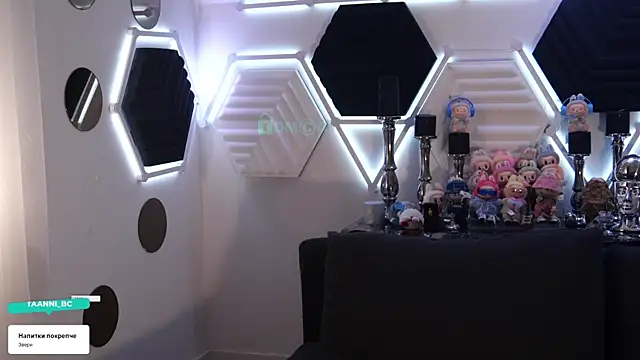 taanni_bc's cam snapshot