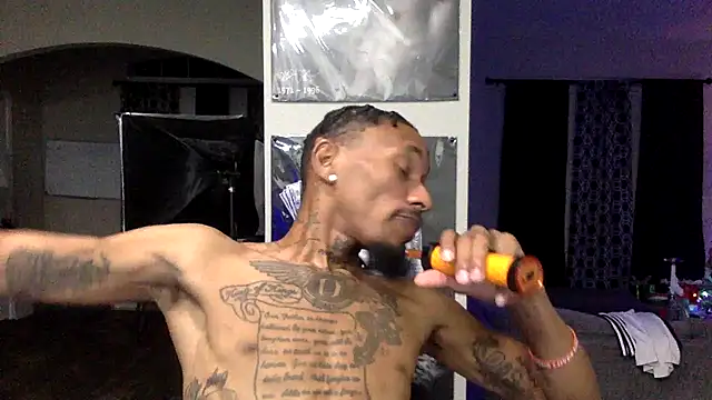 KingDerRico's cam snapshot